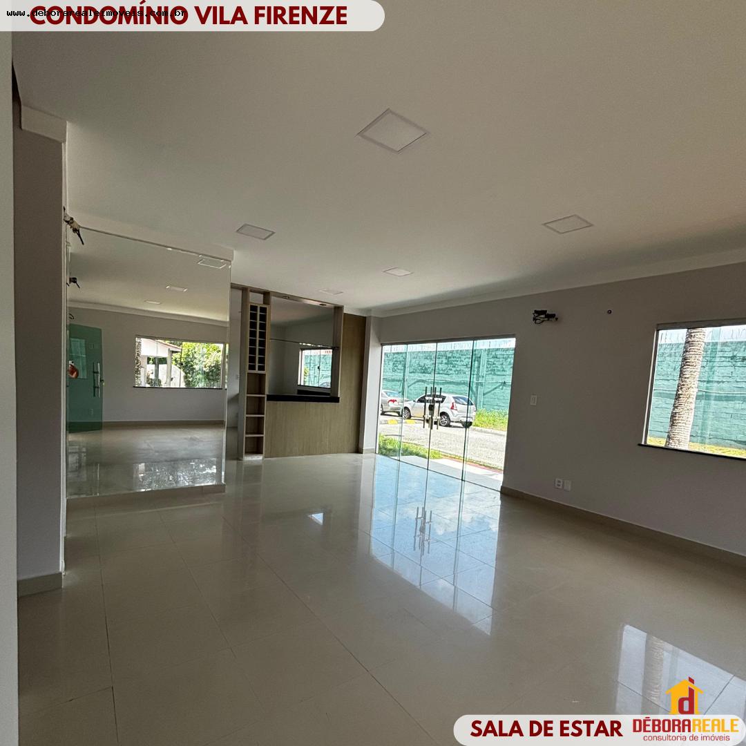 Casa de Condomínio à venda com 4 quartos, 200m² - Foto 1