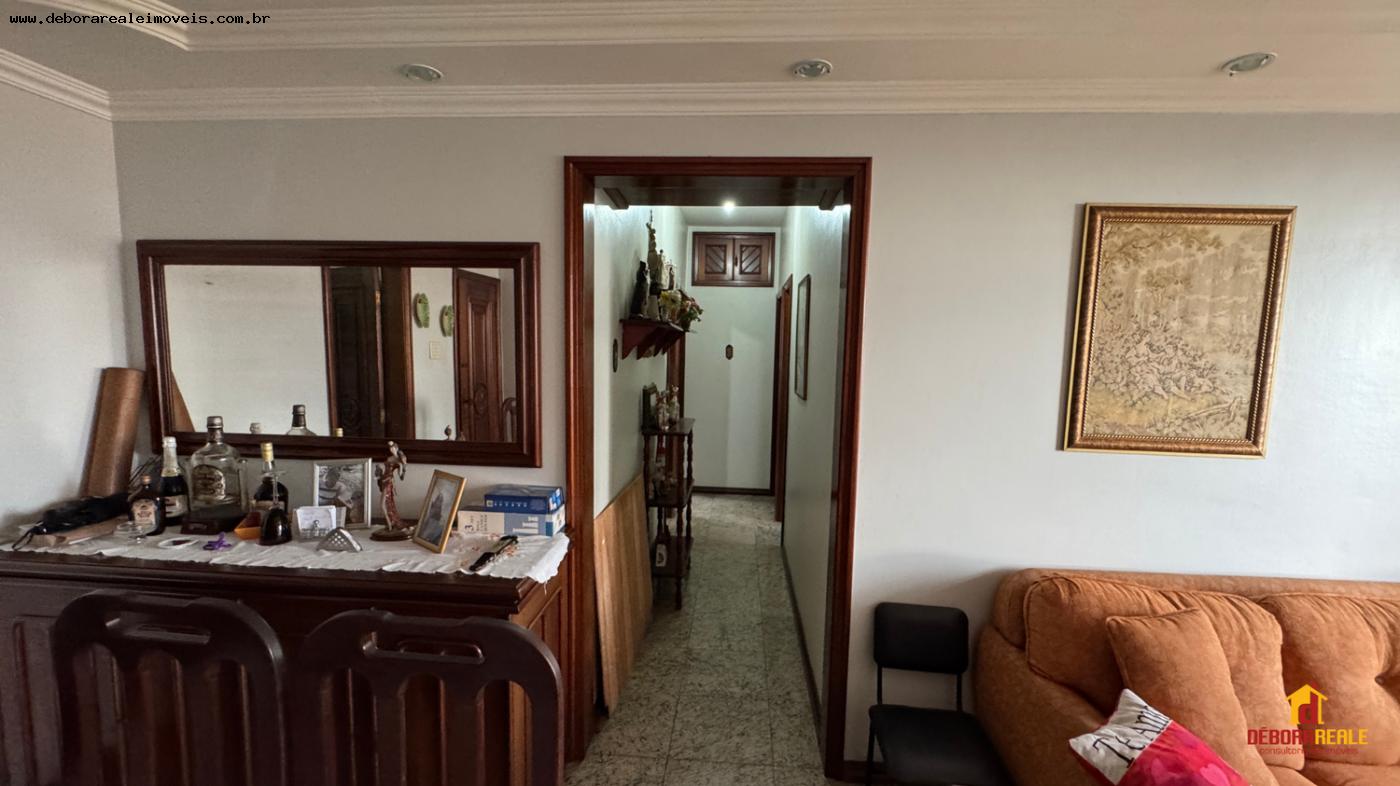 Apartamento para alugar com 3 quartos, 90m² - Foto 4